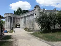 Bourdeilles, Burg, �lteste Teile aus dem 13. Jahrhundert (23.07.2018)