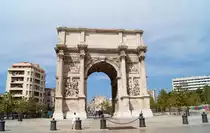 Die Porte d´Aix (K�nigstor) in Marseille, Aufnahme der S�dseite; 10.09.2018.