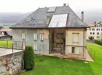 Vallorbe, die alte Villa Robertia, Rue de la Gare 12, Sicht R�ckseite - 25.10.2013