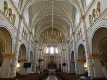 Ny�regyh�za, neuromanischer Innenraum der R�misch-katholische Kathedrale (06.09.2018)