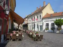 Szentendre, H�user am Hauptplatz F� Ter in der Altstadt (03.09.2018)
