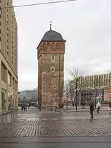 Der Rote Turm im Zentrum von Chemnitz ist das Wahrzeichen der Stadt Chemnitz und deren �ltestes erhaltenes Bauwerk, gesehen am 01. Dezember 2018.