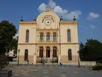 Pecs, gro�e Synagoge, erbaut von 1865 bis 1869 durch Frigyes Feszl, Karoly Gerster und Lipot Kauser im romantisierenden Stil (31.08.2018)