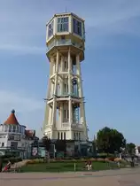 Siofok, alte Wasserturm am Szabadsag Ter, erbaut 1912 (30.08.2018)