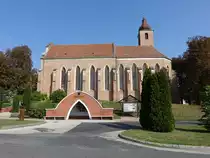 Egervar, gotische St. Katalin Kirche, erbaut bis 1515 (29.08.2018)