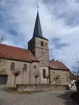 Oberscheinfeld, kath. Pfarrkirche St. Gallus, sp�tmittelalterliche Chorturmkirche, erbaut im 15. Jahrhundert, Langhaus neu erbaut bis 1922 durch 
Eugen Altenh�fer (11.03.2018)
