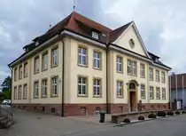 Wyhl am Kaiserstuhl, das Rathaus der ca.3900 Einwohner z�hlenden Gemeinde, Sept.2018