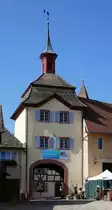 Burkheim am Kaiserstuhl, das Stadttor, einzig erhaltenes von ehemals drei Toren, stadteinw�rts gesehen, Sept.2018 