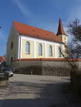 Nittendorf, Pfarrkirche St. Katharina, erbaut ab 1730, 1895 nach Westen erweitert (25.03.2018)