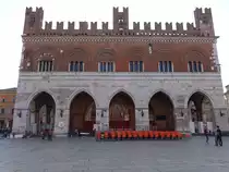Piacenza, Palazzo Comunale an der Piazza dei Cavalli, erbaut ab 1280 (30.09.2018)