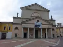 San Colombano al Lambro, Pfarrkirche St. Colombano, erbaut im 14. Jahrhundert (01.10.2018)
