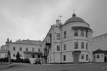 Eine der vielen Kirchen im H�hlenklosterkomplex von Kiew. (April 2016)