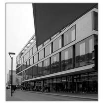 Blick vom Kaufhaus am M�nstertor zur neunen Geb�ude der Kreissparkasse an der Neuen Stra�e. 15.03.2008 (Matthias)