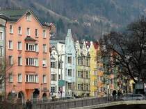 Die H�user in der Mariahilfstra�e besitzen sehr sch�ne gotische Fassaden. 08.03.08