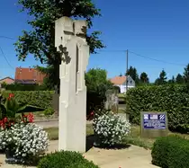 Baltzenheim, Denkmal f�r die hier gefallenen Soldaten der US-Armee im II.Weltkrieg, Juni 2017
