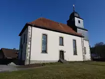Rottenbach, Evangelisch-lutherische Pfarrkirche St. Matth�us, Chorturm im Kern sp�tmittelalterlich, Umbau von 1785 bis 1787 (08.04.2018)