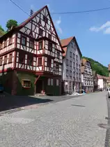 Rothenfels, historische Fachwerkh�user in der Hauptstra�e (12.05.2018)