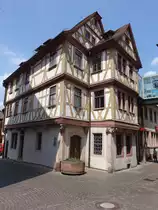Wertheim, Haus zu den Vier Gekr�nten, erbaut 1570 (12.05.2018)