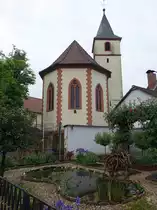 K�lberau, katholische Wallfahrtskirche Maria zum Rauhen Wind, Chor und Turm erste H�lfte 15. Jahrhundert, erweitert von 1954 bis 1957 von Hans Sch�del (13.05.2018)