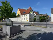 Brunnen am Marktplatz von Altenstadt bei Vohenstrau� (20.05.2018)