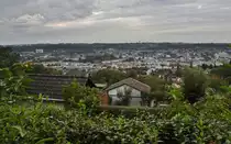 Blick von der Klein-Garten-Anlage  Im Springen  auf die laut Bundesamt f�r Statistik!!! gr�nste Gro�stadt Deutschlands Wuppertal. Hier auf den Stadtteil Barmen. 16.09.2011