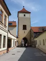 Horazdovice, Prager Tor, erbaut 1252, zweit�lteste erhaltene Stadttor in Tschechien (25.05.2019)