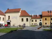 Horazdovice, Schlo�hof, erbaut ab dem 15. Jahrhundert, heute Stadtmuseum (25.05.2019)
