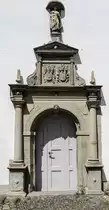 Eingangst�r zum Hirschsaal und Schlosskapelle im Gottorfer Schlosshof in Schleswig. 
Aufnahme: 29. Mai 2019.