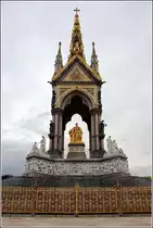 London. Das in den Jahren 1864 bis 1875 geschaffene, fast 60 Meter hohe Albert Memorial steht am Rande der Kensington Gardens gegen�ber der Royal Albert Hall. 05.06.2019