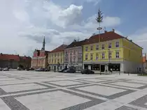 Sobeslav, historische Geb�ude am Hauptplatz Namesti Republiky (27.05.2019)