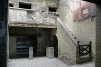 Als w�ren gestern noch die alten R�mer �ber die Treppe gelaufen...