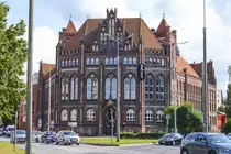 Backsteingeb�ude im neugotischen Baustil an der Ulica Łagiewniki in Gdańsk (Danzig). Aufnahme: 14. August 2019.