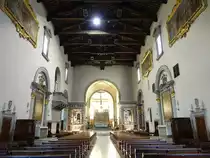 Impruneta, Innenraum der Klosterkirche St. Maria, Malereien und Skulpturen aus der Werkstatt des Benedetto da Maiano (17.06.2019)