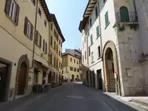 Poggibonsi, H�user in der Via della Repubblica (17.06.2019) 