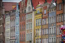 Danzig - Gd�nsk. Giebelh�user am Langen Markt (polnisch: Długi Targ) in der Danziger Rechtstadt. Aufnahme: 12. August 2019.