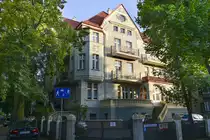 Eden-Hotel,  Księdza Augustyna Kordeckiego 4/6 (fr�her: S�dbadstra�e) in Zoppot (Sopot).
Aufnahme: 13. August 2019.