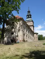 Plasy, Kornhaus mit Kapelle des ehem. Zisterzienserkloster Pla� (06.07.2019)