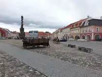 Kaden / Kaaden, Dreifaltigkeitss�ule auf dem Ringplatz von Karl Waitzmann (07.07.2019)