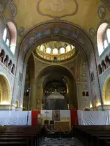 Szeged, Mosaikbilder von Ferenc Marton in der Votivkirche (24.08.2019)