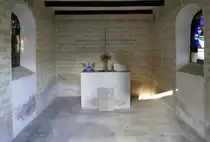 Schliengen im Markgr�flerland, Blick in den Innenraum der Heilig-Kreuz-Kapelle, Okt.2019