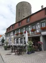 Besigheim, Waldhornturm und Gasthof Waldturn an der Hauptstra�e (24.06.2018)
