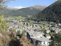 �bersicht �ber die Stadt von Davos am 11. Oktober 2019 nach eier Wanderung.