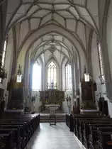 Klausen, gotischer Innenraum der Pfarrkirche St. Andreas, Seitenalt�re von Joseph Sch�pf, neugotischer Hochaltar von Josef Wa�ler (14.09.2019)