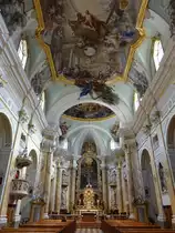 Gries, barocker Innenraum der Stiftskirche St. Augustinus, Alt�re von Andrea Filippini, Altarbilder und Deckenfresken von Martin Knoller (15.09.2019)