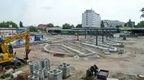 Zentraler Omnibusbahnhof Berlin (ZOB). Haltestellenbuchten und die ersten Dachst�tzen entstehen. Foto: 09.07.2017