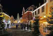 1. Advent im festlich geschm�ckten Bad M�nstereifel, Rathausstrasse - 30.11.2019