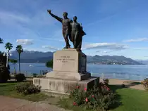 Stresa, Helden-Denkmal am Corso Umberto I. (05.10.2019)