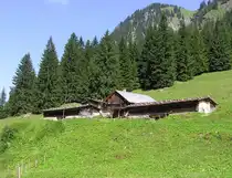 Gerstruber Alpe (nicht bewirtschaftet) hinter Gerstruben bei Oberstdorf (Landkreis Oberallg�u - Juli 2005)