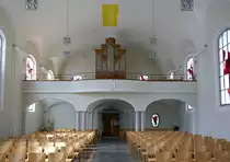 Herten, Stadtteil von Rheinhausen(Baden), St.Josef-Kirche, Blick zur Orgelempore mit der M�nch-Orgel/�berlingen, Sept.2019
