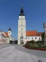 Trnava / Tyrnau, 69 Meter hoher Renaissance Stadtturm, erbaut 1574 (29.08.2019)